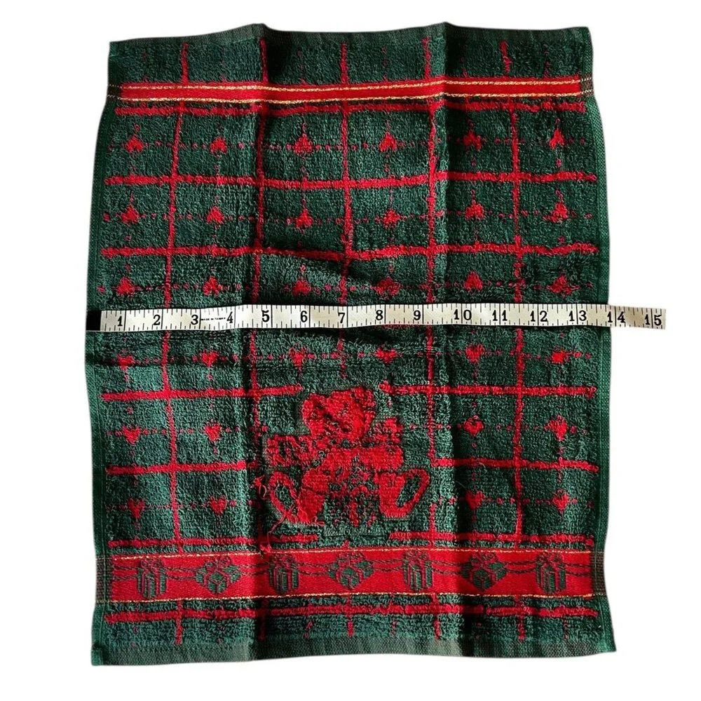 Vintage Christmas Bear Towel Set Of 3 With Gift Motif In Green & Red